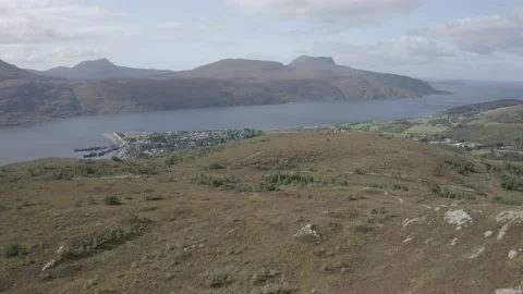 Drone Aerial of Ullapool Town from Ullapool Hill 库存影片 140594135