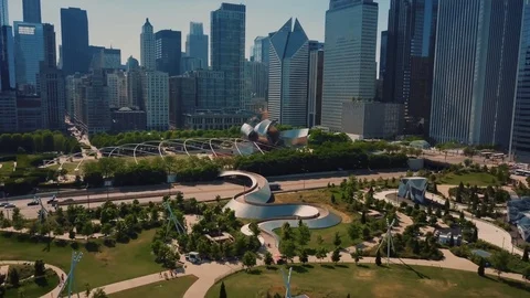 Drone Aerial video of Chicago, sunny day view on Millenium park Stock Footage