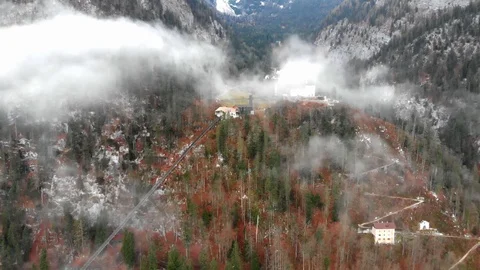 Drone aerial view - flying over Hallstatt, Austria Vídeos de archivo 126156296