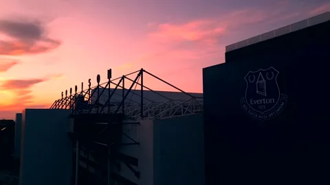 Drone aerial view of Goodison Park, the Old Everton FC stadium Vidéo 306074201