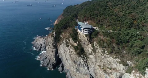Drone aerial view of the Taejongdae Observatory in Busan, South Korea Video stock 100967916