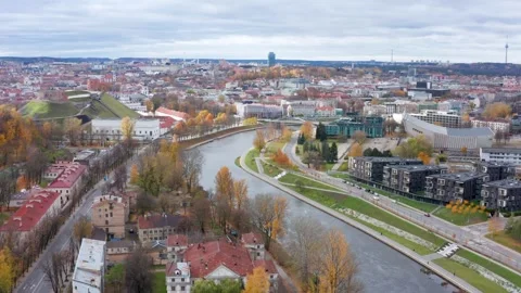 Drone aerial view of Vilnius 스톡 동영상 269117656