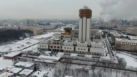 Drone approaching Russian Academy of Sciences building Vidéo 325782014