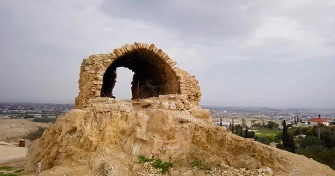 Drone around ancient gate to enter the road between Jericho and Jerusalem. Video stock 125114908