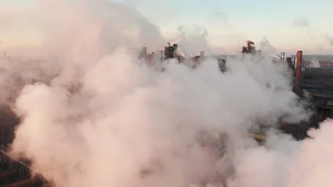 Drone around toxic enterprise chimneys tubing against the sky background release Vídeo Stock 167410953