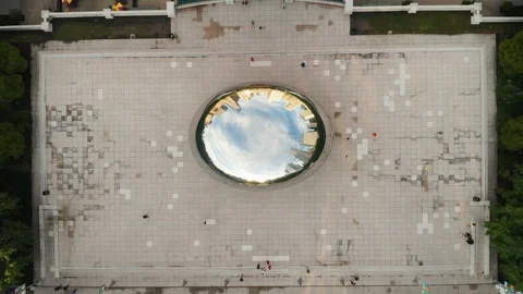 Drone Ascending Over Cloudgate at Sunrise in Chicago Stock Footage 100571143
