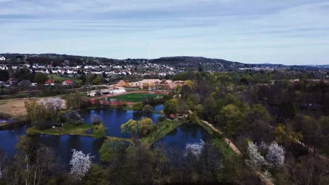 Drone Ascent over Cascade Lakes Stockbeeldmateriaal 306551169