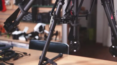 Drone Assembling Quad Copter Preparation for Flight Stockbeeldmateriaal 142137215