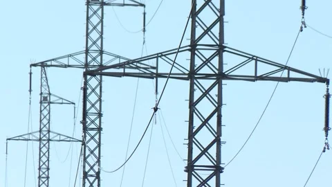 Drone-Assisted Installation on High Voltage Power Lines Vídeo Stock 346305885