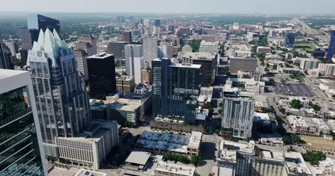 Drone Austin Pushing In Over Building Downtown 4K 24FPS Stock Footage 278136017