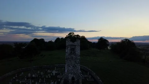 Drone backing away from an old abbey Stock Footage 109351694