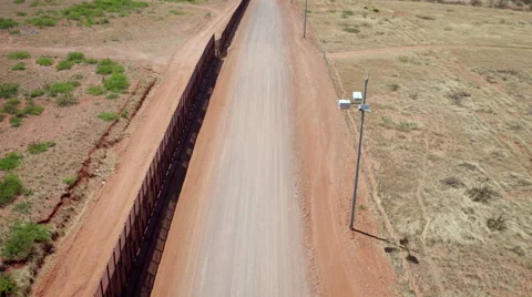 Drone Boom Down at Wall Stock-Footage 63443012