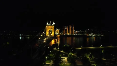 Drone Bridge over River Cincinnati, Ohio Video stock 154130446