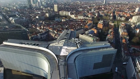 A drone camera tilts over Berlaymont building in Brussels Video stock 221359645