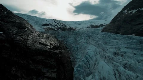 Drone Capture of Nigardsbreen Glacier Norway In A Warming Climate Vídeos de archivo 339134503