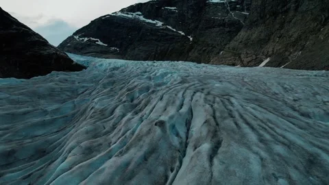 Drone Capture of Nigardsbreen Glacier Norway In A Warming Climate Stockbeeldmateriaal 339134784