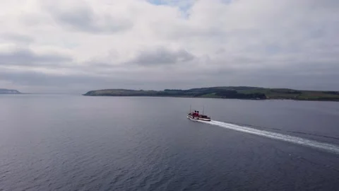 Drone chasing the Waverely paddle steamer Video stock 233221977
