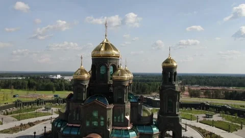 Drone circling cathedral while ascending upward Stock Footage 321615519