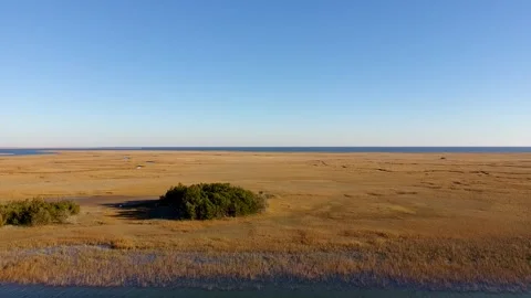 Drone clip of slow ascension over the intercostal waterway in South Carolina Stock Footage 333426143