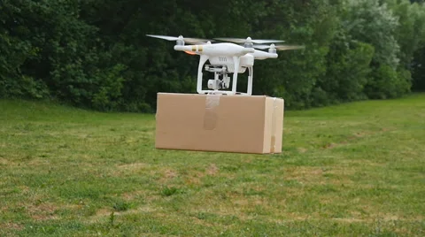 Drone delivers parcel Video stock 63950245