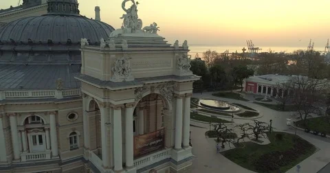 Drone descends in front of the Odessa Opera Theatre Stock Footage 75468062