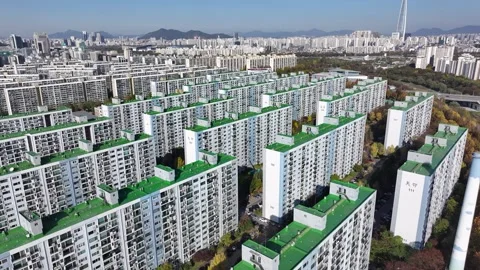 Drone of fall foliage at yangjaecheon at mido apartments in daechi dong, gan Stock-Footage 260020359