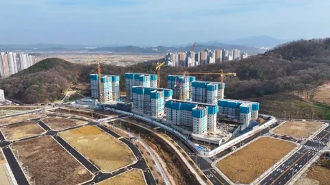 Drone filming at the construction site of wonho ziderfore apartment in gumi  Vidéo 260025801
