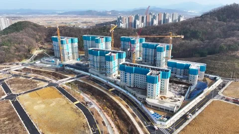 Drone filming at the construction site of wonho ziderfore apartment in gumi  Vidéo 260025879
