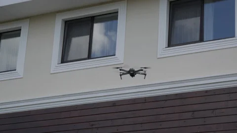 Drone flies in the air Video stock 98818591