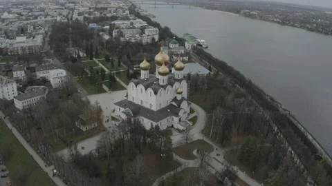 Drone flies Assumption Cathedral, view of the city of Yaroslavl Stock Footage 146892941