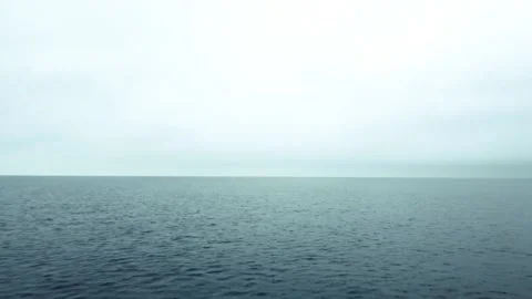 Drone flies closely over the ocean. Flight Over A Sea Surface. Flight over .. 스톡 동영상 234289677