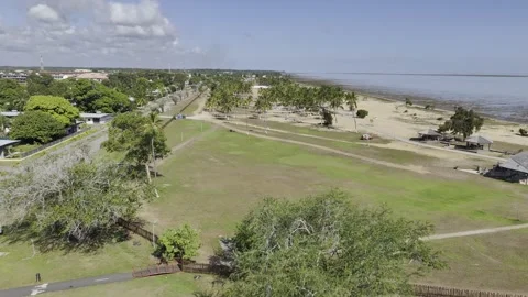 Drone flies north over the entire park Grand Parc de la Cocoteraie in Kourou 스톡 동영상 289035318