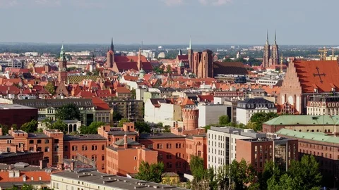 The drone flies over the Old Town of Wroclaw. Stock Footage 108119684