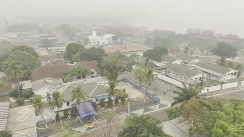 Drone flies over As Tres Caixas d'Água toward Complexo Madeira-Mamoré Vídeo Stock 285105284
