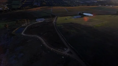 Drone flies through Hemel &amp; Aarde valley near Cape Town at sunrise 스톡 동영상 93930228