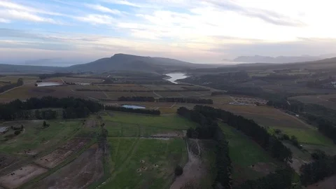 Drone flies through Hemel &amp; Aarde valley near Cape Town at sunset 스톡 동영상 93944894
