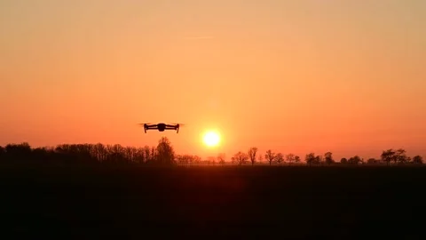 Drone flies towards a sunset Stock-Footage 151777081