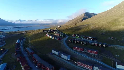 Drone flight around the high arctic city of Longyearbyen in Svalbard Stock Footage 95456231