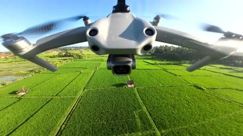 Drone in flight from the first person. The drone films itself. Selfie/POV/FPV. Stock Footage 233834481