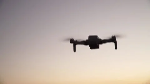 Drone in Flight Vídeo Stock 131775610