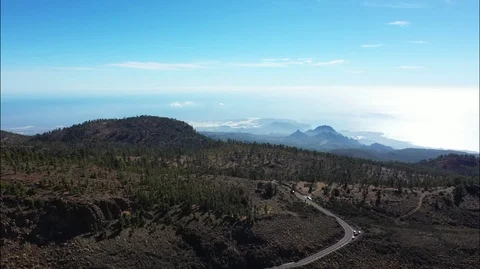 Drone flight in the mountains Video stock 101060457