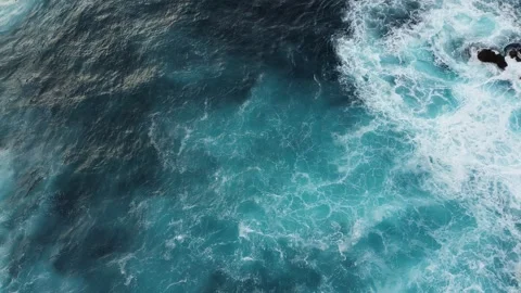 Drone Flight Over Atlantic Ocean and Volcanic Rocks, Madeira, Portugal Video stock 328124612