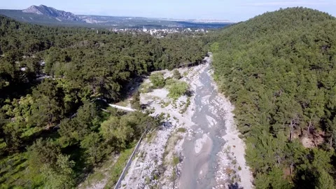 Drone flight over an emerald mountain lake Stock-Footage 153066849