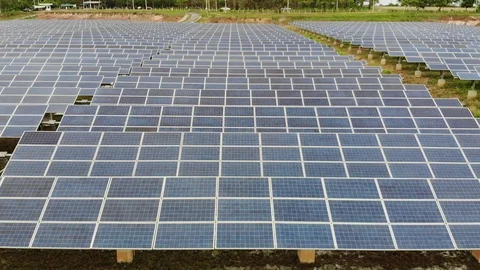 Drone Flight Over Field Renewable Green Alternative Energy Concept 스톡 동영상 108728379
