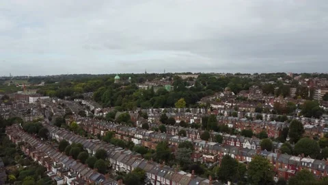 Drone Flight Over Highgate – Terraced Houses and Parks on Overcast Day Video stock 213551595