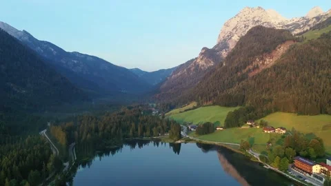 Drone flight over Hintersee in Bavaria, Germany Stockbeeldmateriaal 138360305