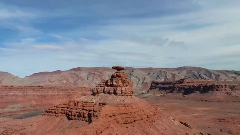 Drone Flight Over Mexican Hat Rock – Utah Desert Reveal Stock Footage 329708003