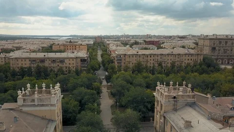 Drone flight over the old quarter and city park Video stock 94321086
