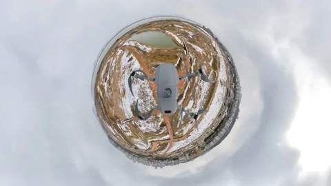 Drone flight over the park. 動画素材 146892943