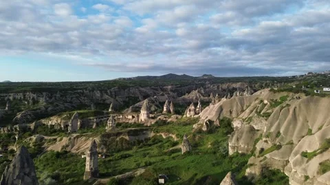 Drone Flight Over Pigeon Valley at Sunrise Revealing 스톡 동영상 336489336